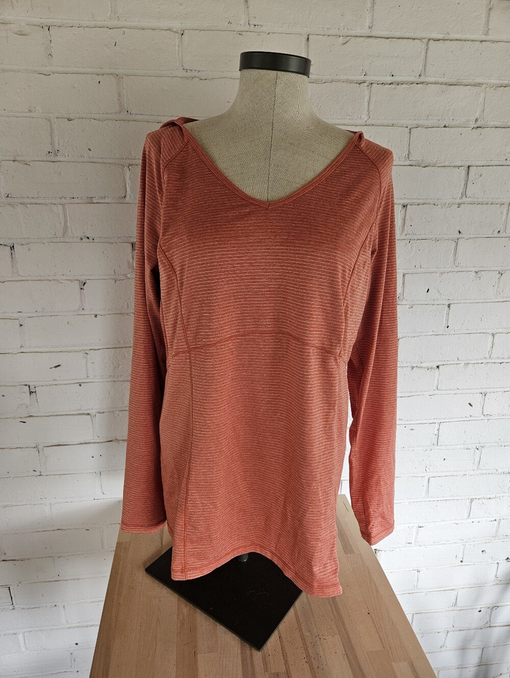 Eddie Bauer Burnt Orange Striped Lightweight Sun Hoodie - Picture 2 of 4